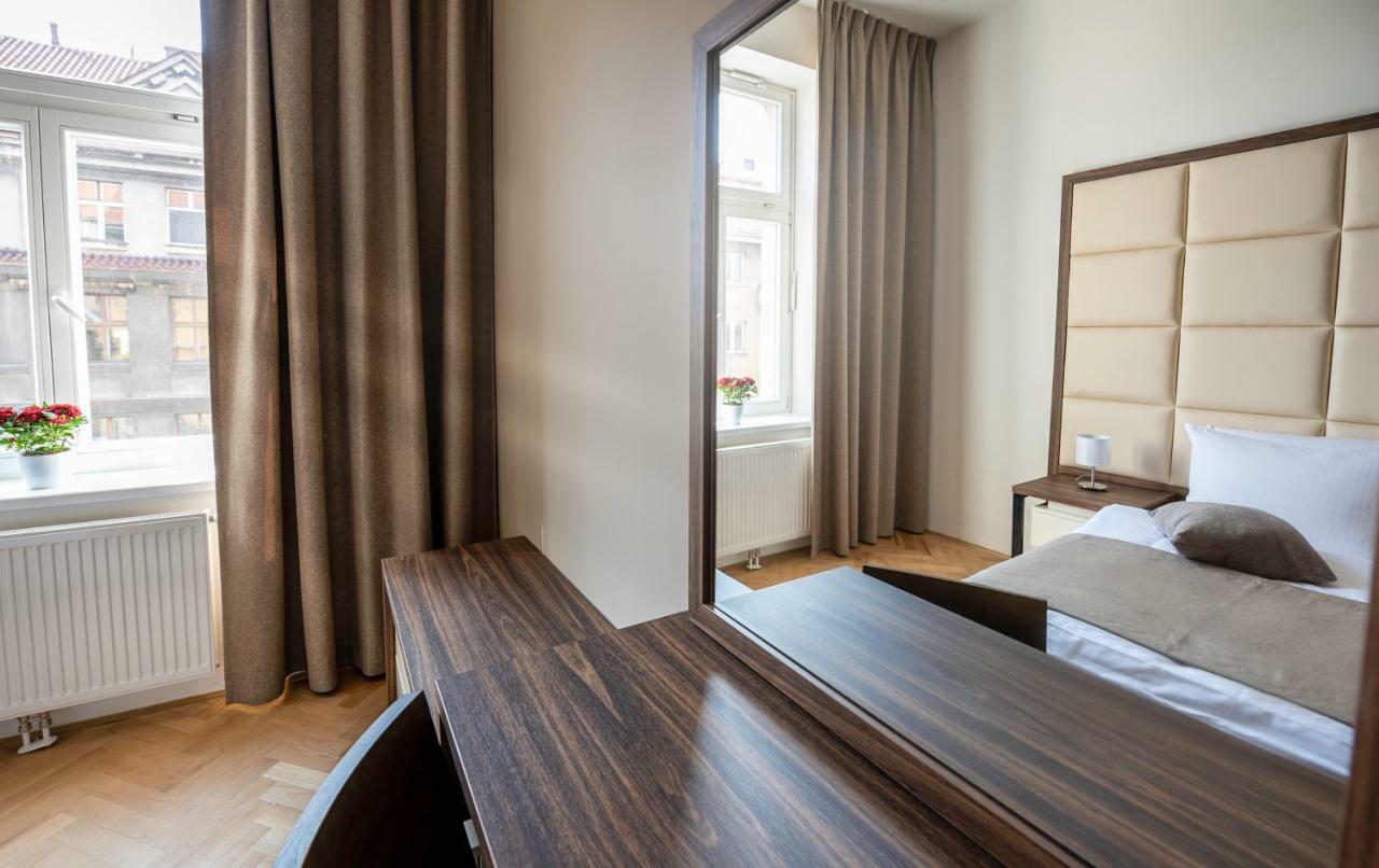 Letna Garden Suites Praga Exterior foto